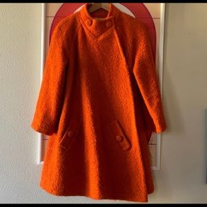 VTG - Orange bouclé Bell coat